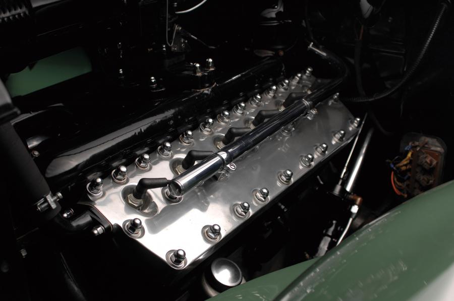  Lincoln Model K Sport Sedan 1939 года  (фото 3 из 5)